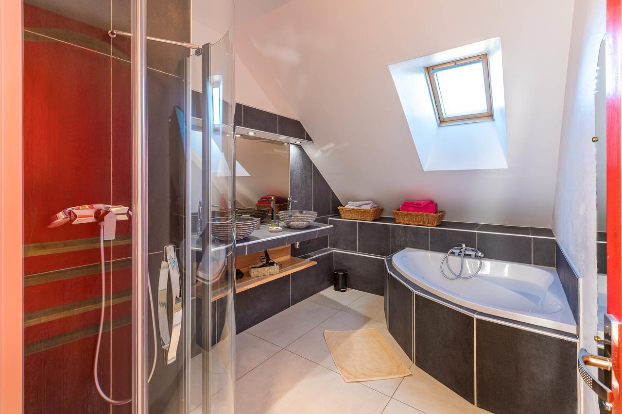 Holiday Home&Spa - Le Rendez Vous de Vauban Mont-Dauphin Buitenkant foto